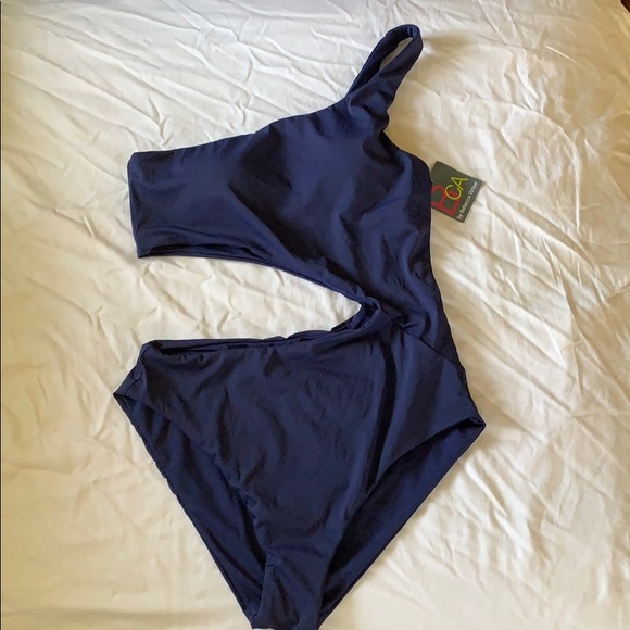 Rebecca Virtue size Large - Picture 2 of 8